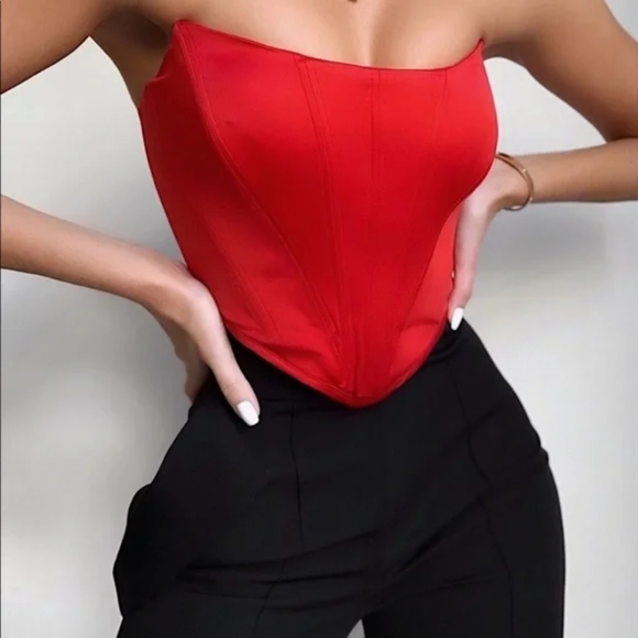 House of CB Tops - Red "Palais" House of CB original XL